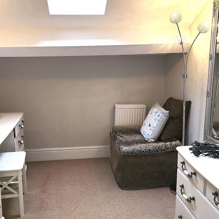 Stylish 2 Bedroom Apartment, Leeds Centre + Free Parking Exterior foto